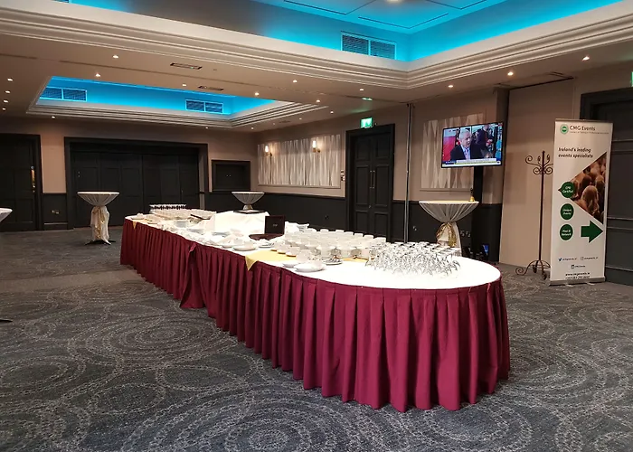 فندق Talbot Stillorgan دبلن