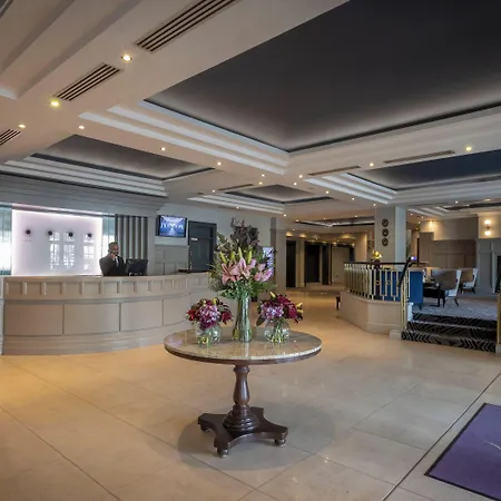 فندق Talbot Stillorgan