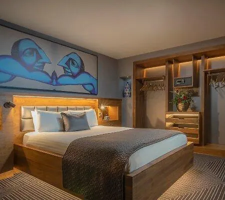 Hotel Talbot Stillorgan 4*