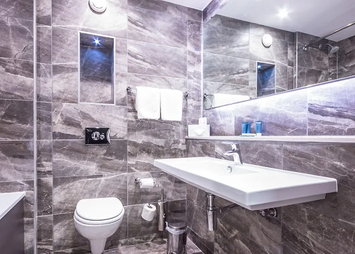 Hotel Talbot Stillorgan 4*