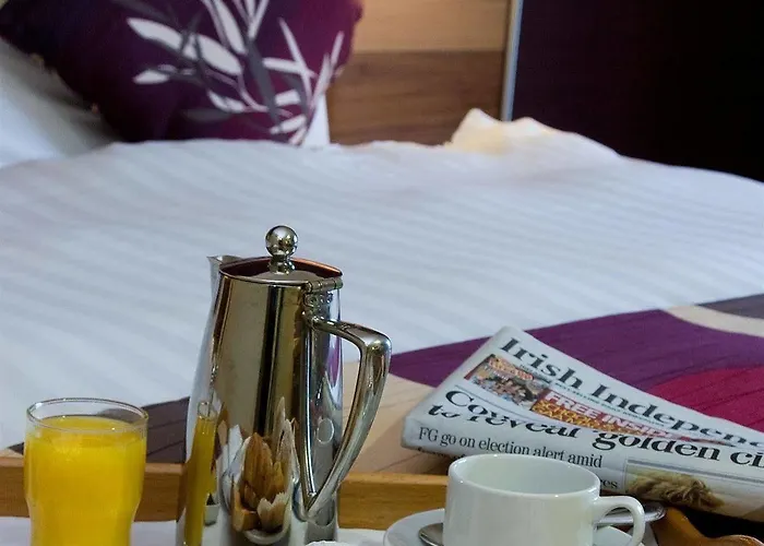 Hotel Talbot Stillorgan 4*